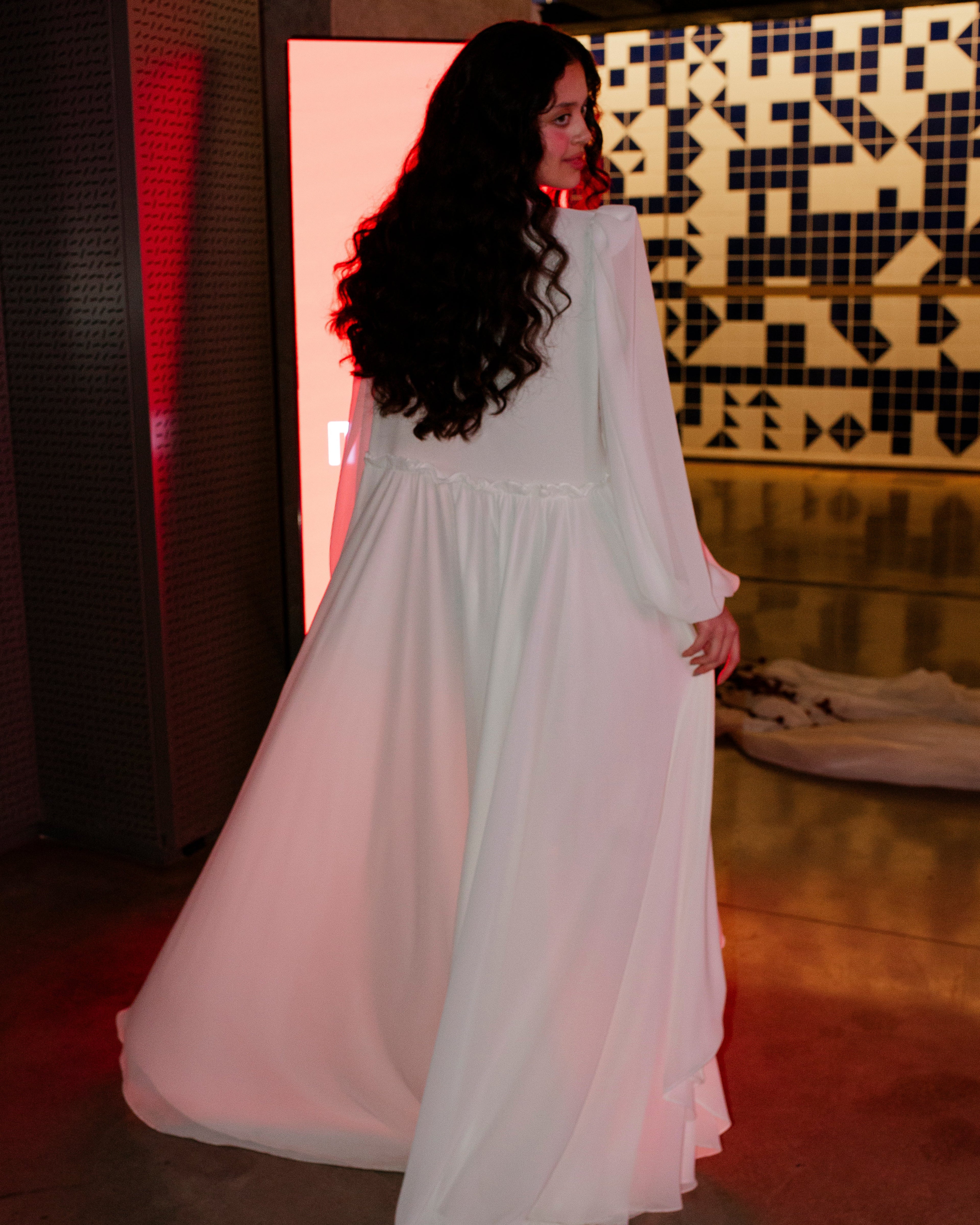 Vestido Longo Branco Fluido Força